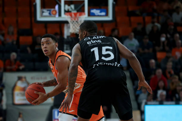 示过多达2 示过多达2