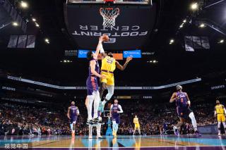 着相似之处 着相似之处