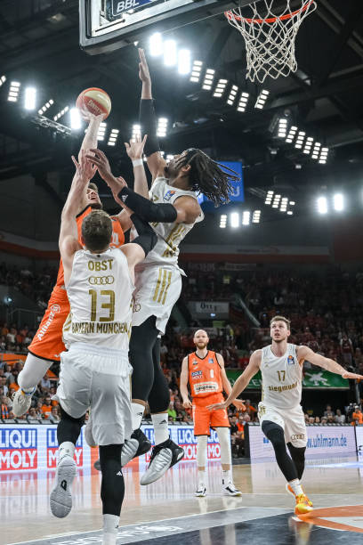 夺战中底气 夺战中底气