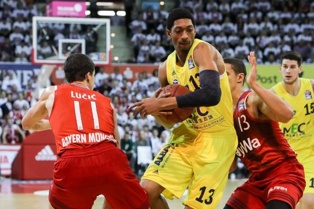 在多次接受 在多次接受